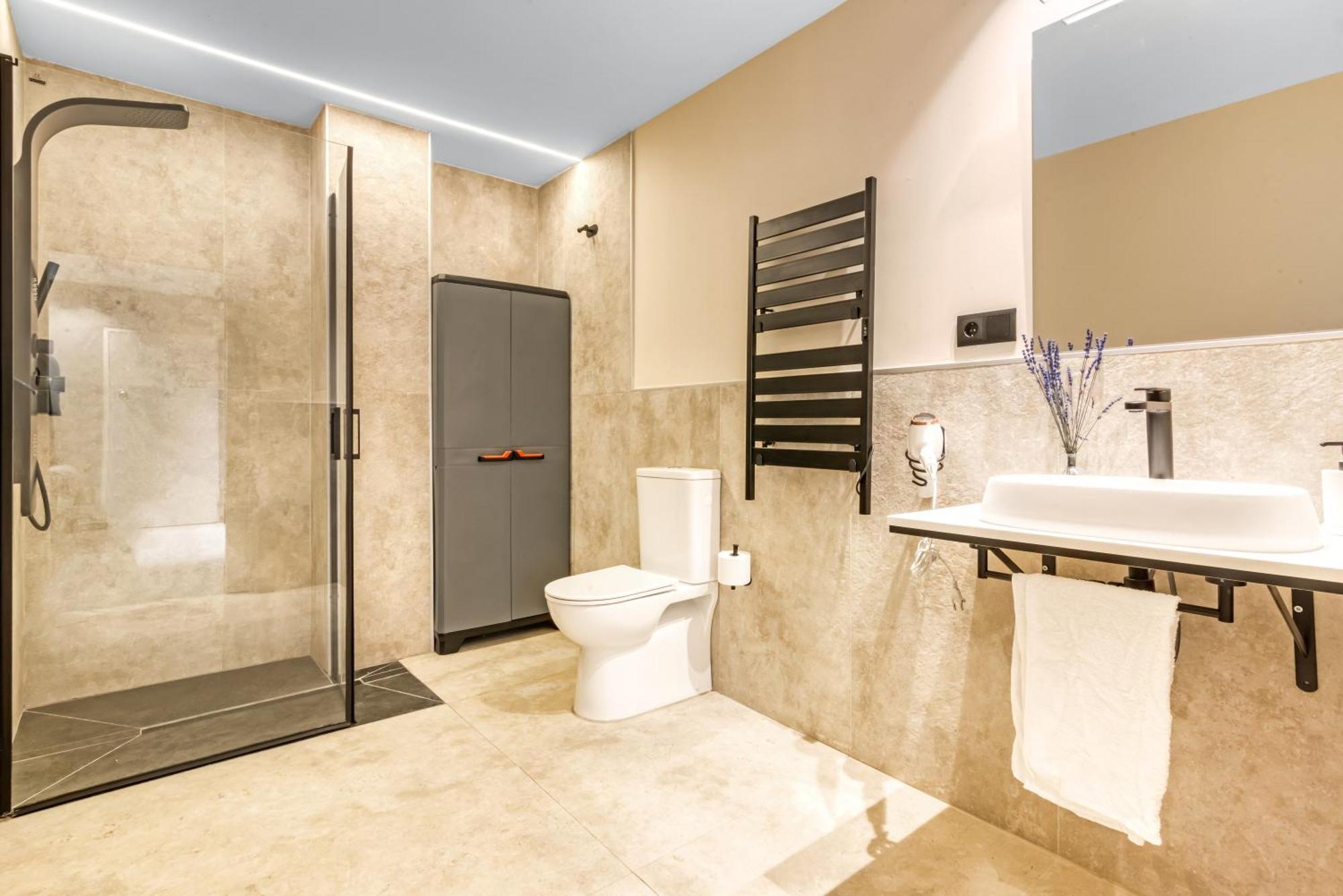 City Scape Suites Valenza Esterno foto